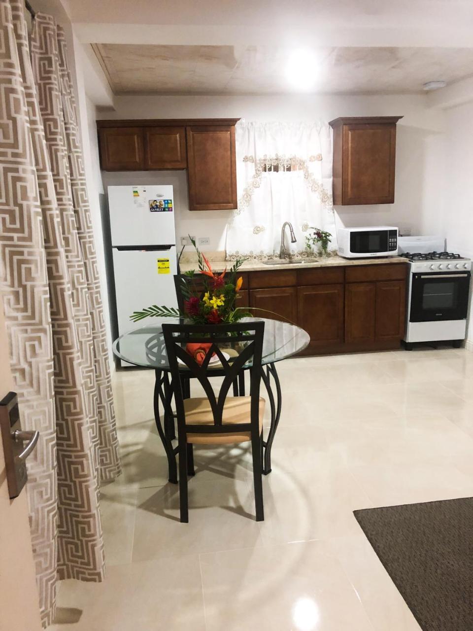 Ribishi Calliandras Apartment Complex المظهر الخارجي الصورة